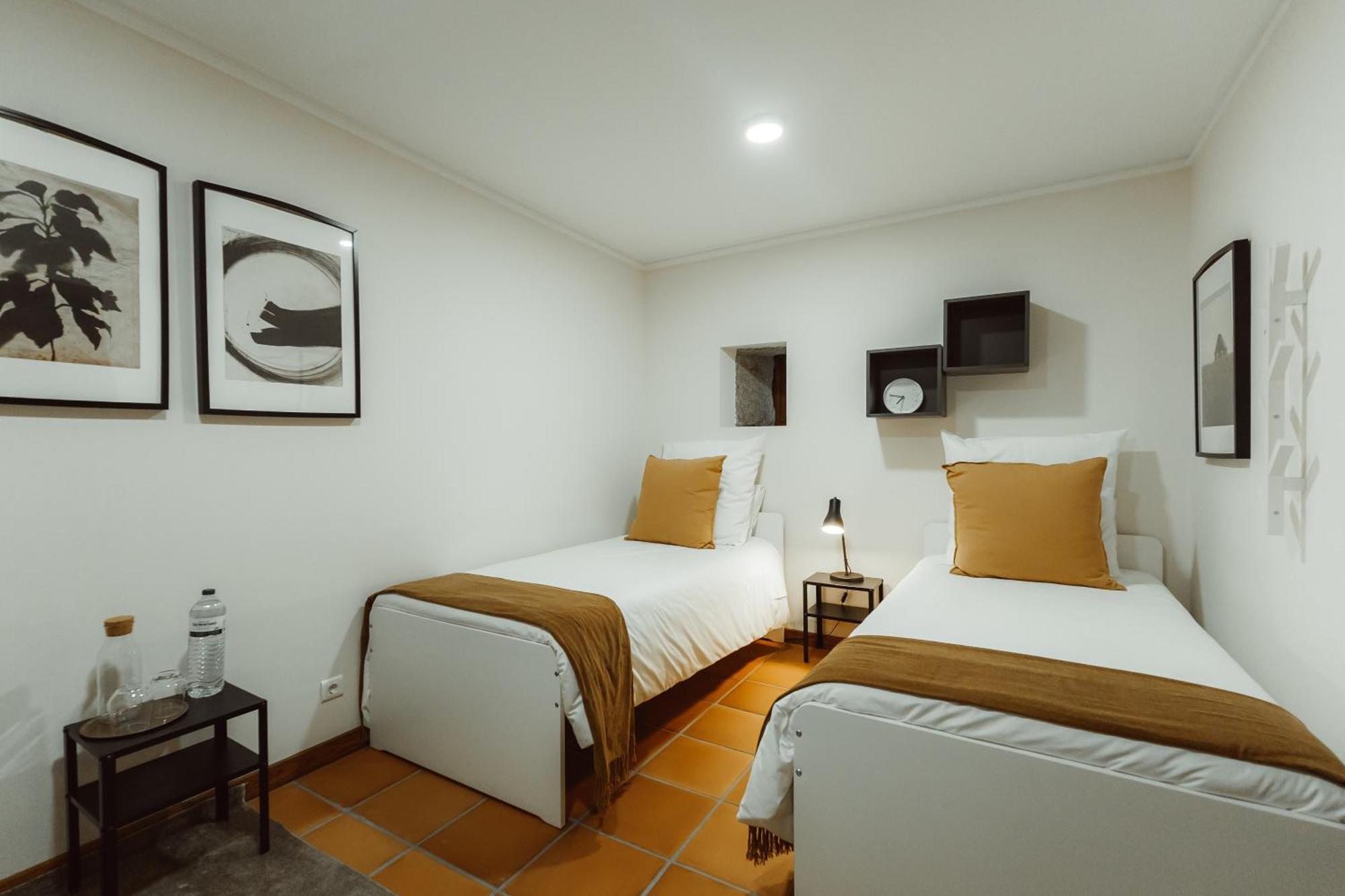 ギマランイス Quinta Da Eira Do Solヴィラ エクステリア 写真